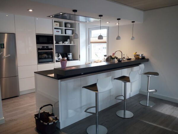 Modernes Penthouse: klassisch, modern, schick, lichtdurchflutet